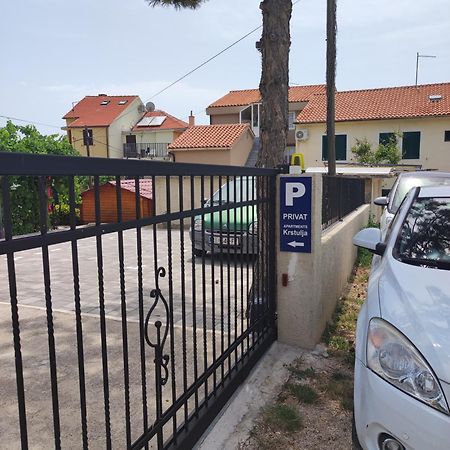 Apartments Krstulja Baska  Ngoại thất bức ảnh