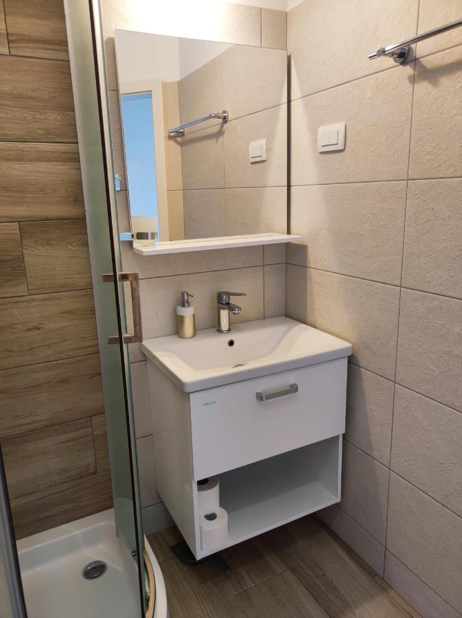 Apartments Krstulja Baska  Ngoại thất bức ảnh