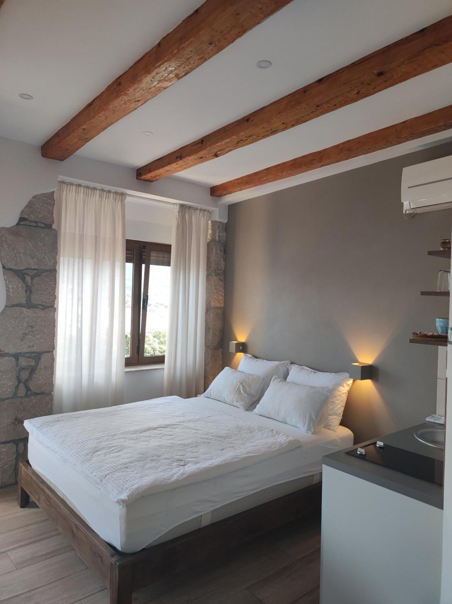 Apartments Krstulja Baska  Phòng bức ảnh